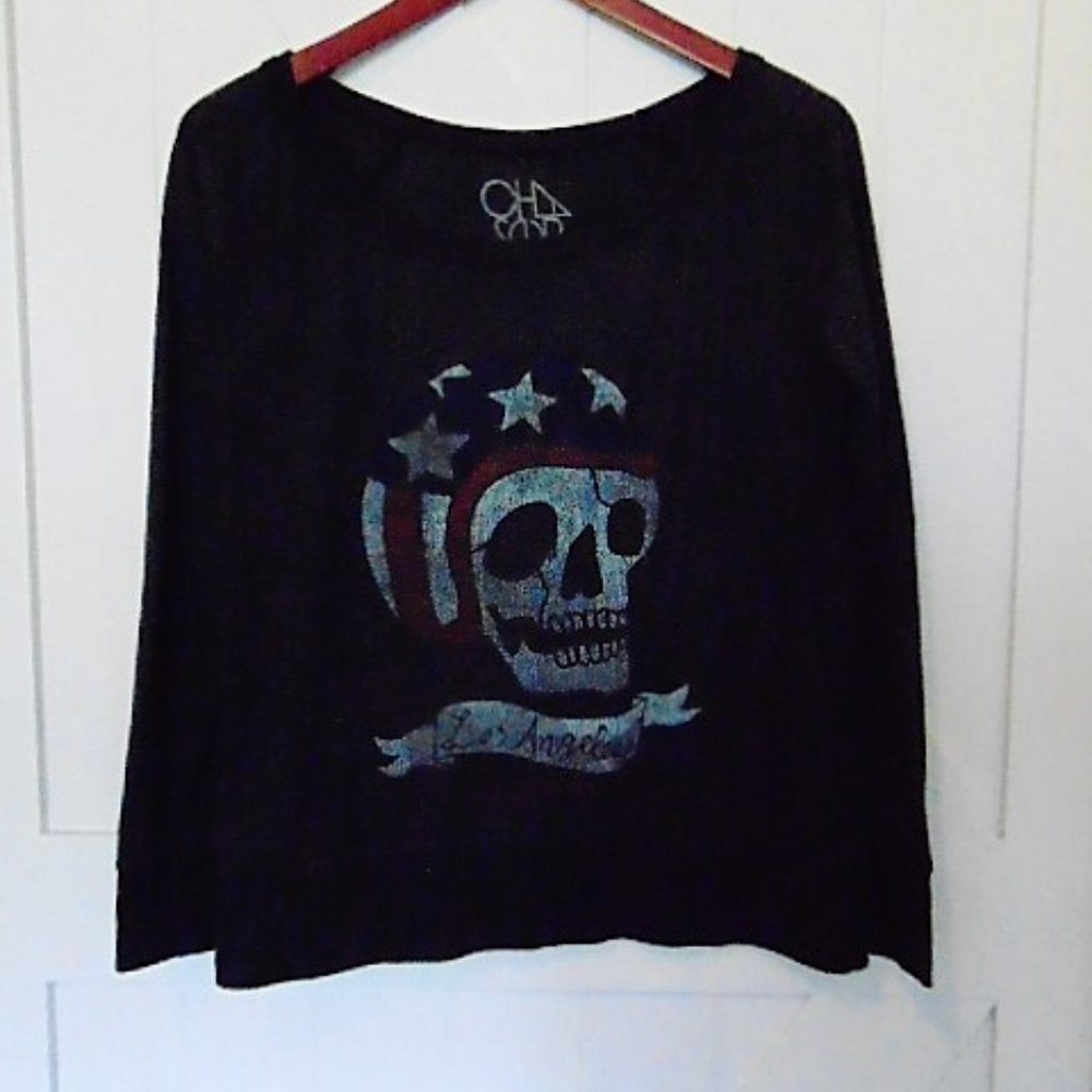 Chaser Long Sleeve T-Shirt Los Angeles California‎